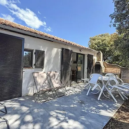 度假居 Mini At 150m From The Of Santa Giulia